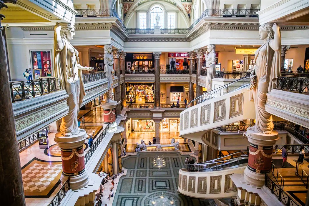 The Ultimate Guide to Shopping Destinations in Las Vegas